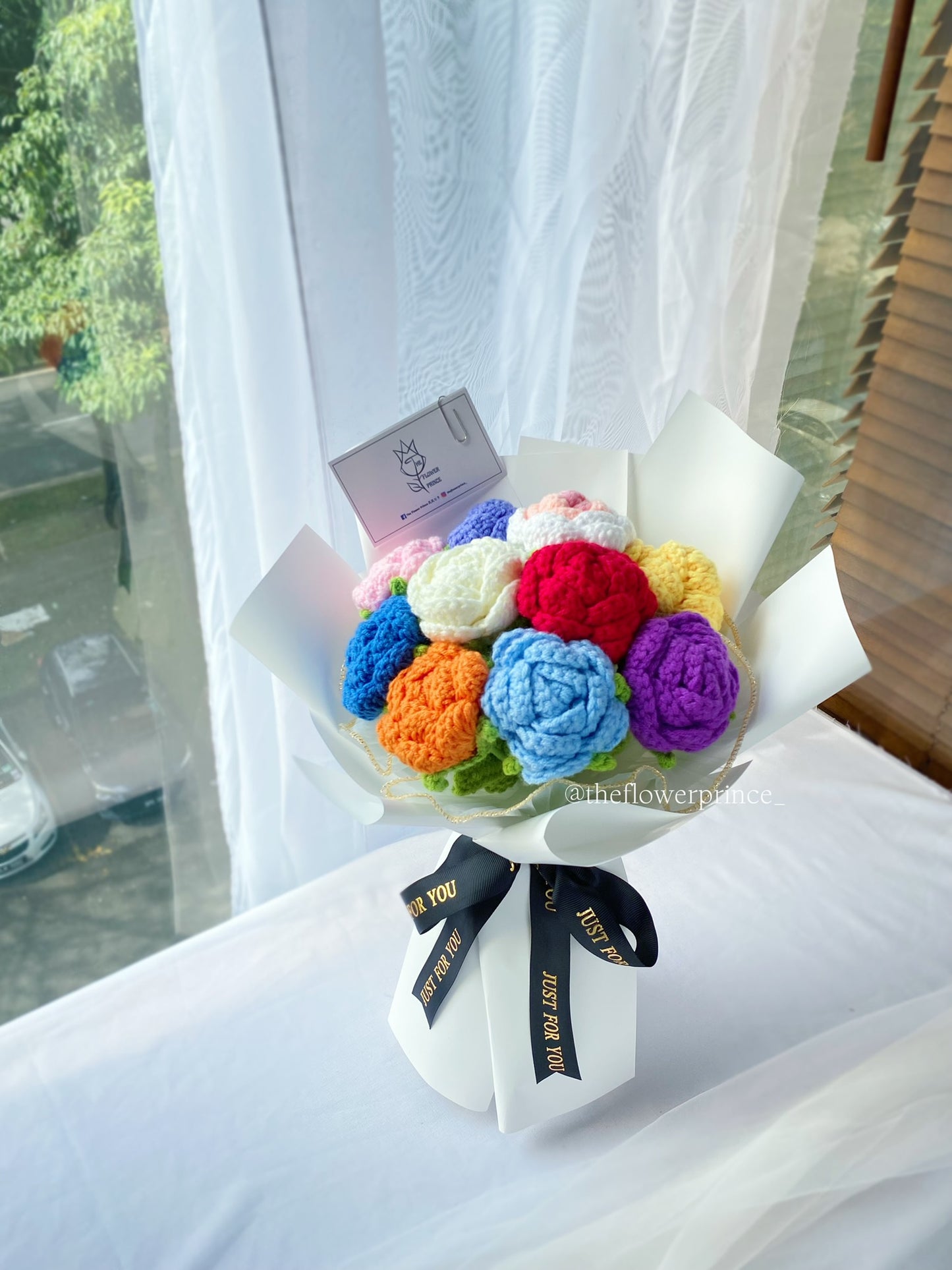 ππΉ White - Colourful Blossom