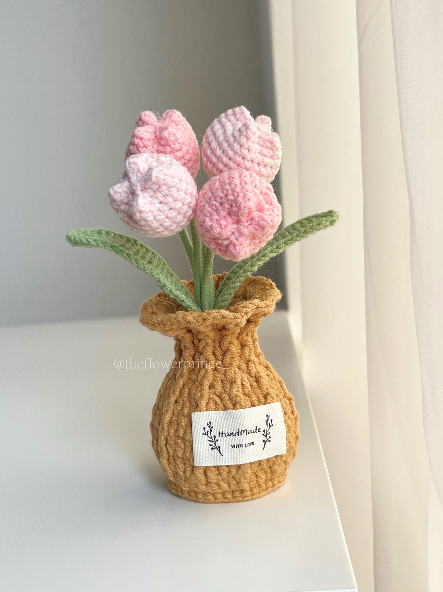 P09 - Pink Tulip Potted (crochet based)