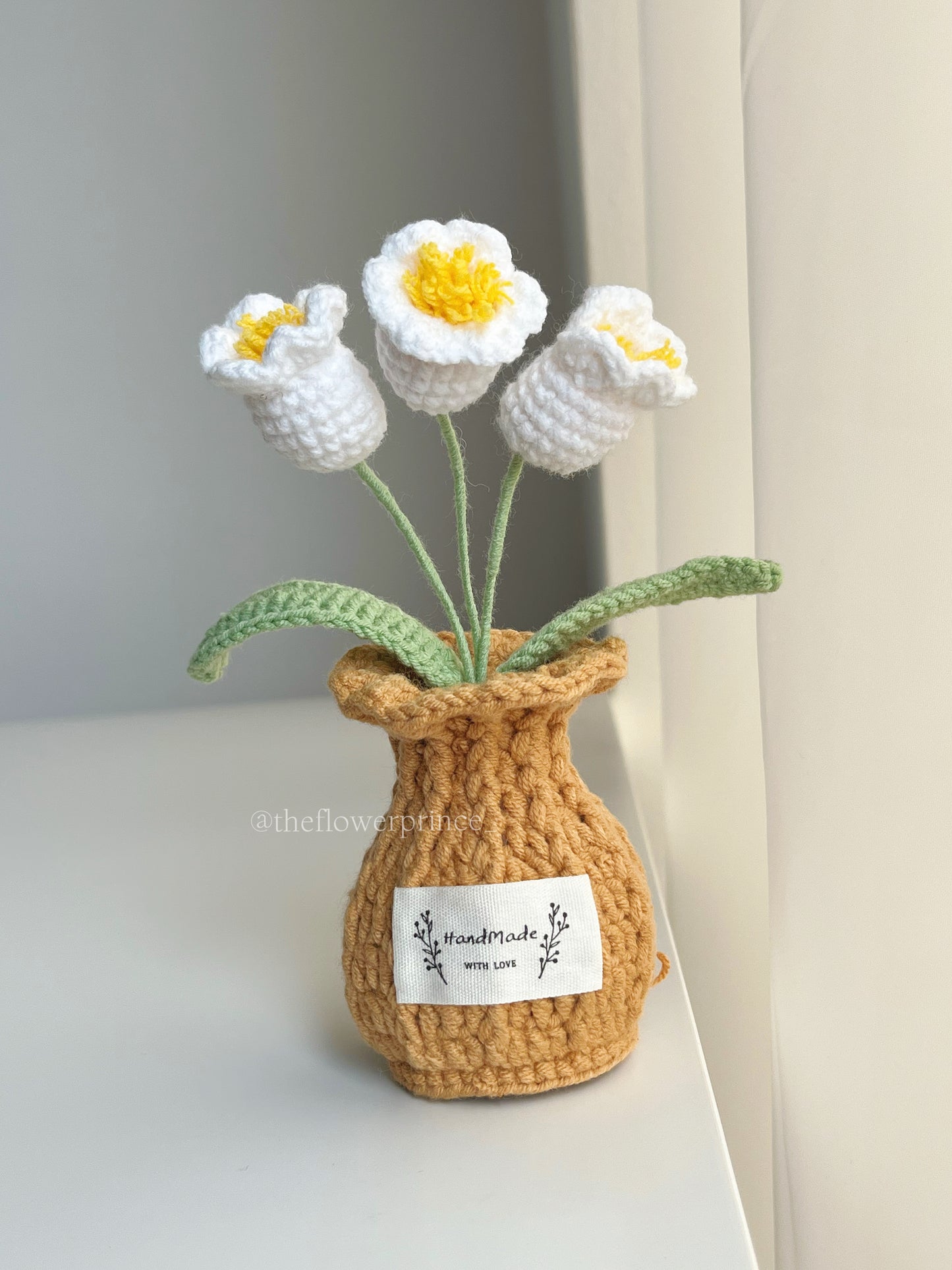 P10 - Lilyvalley Potted (crochet based)