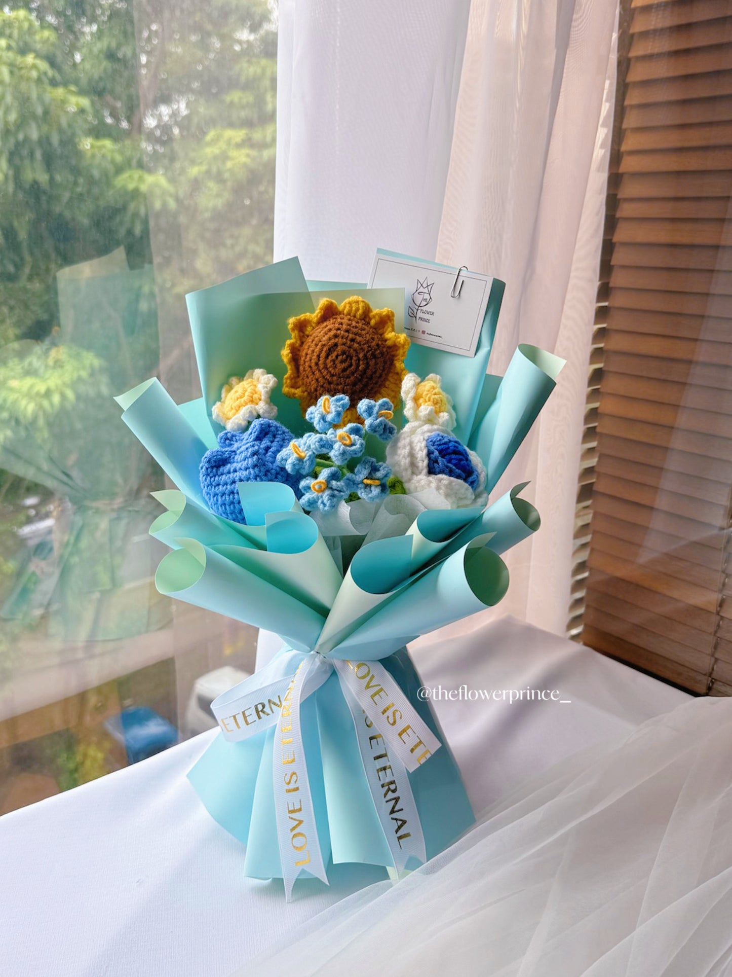 🔵Light Blue - Classic Bouquet