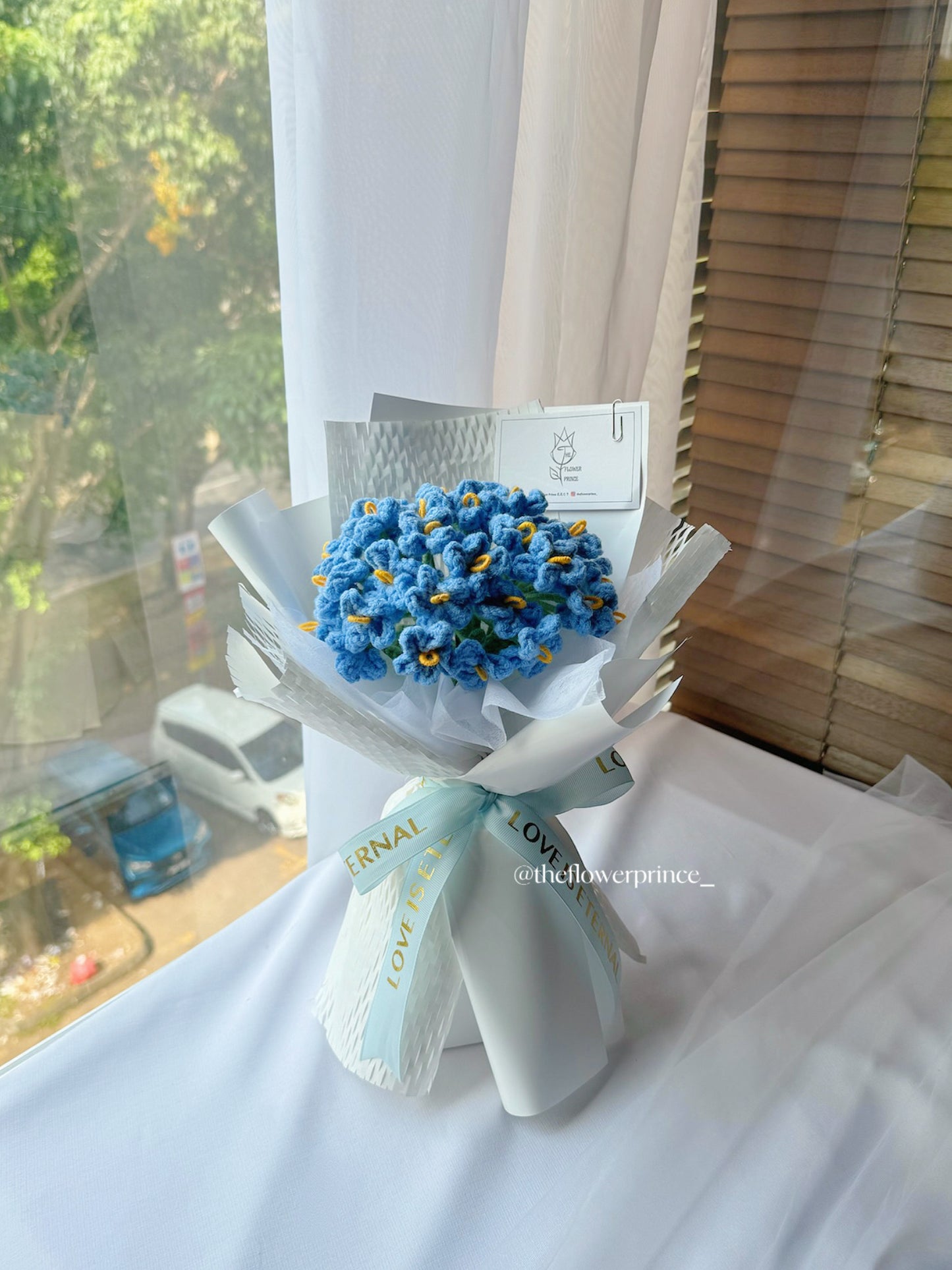 🤍 White - Starry Blue Clouds