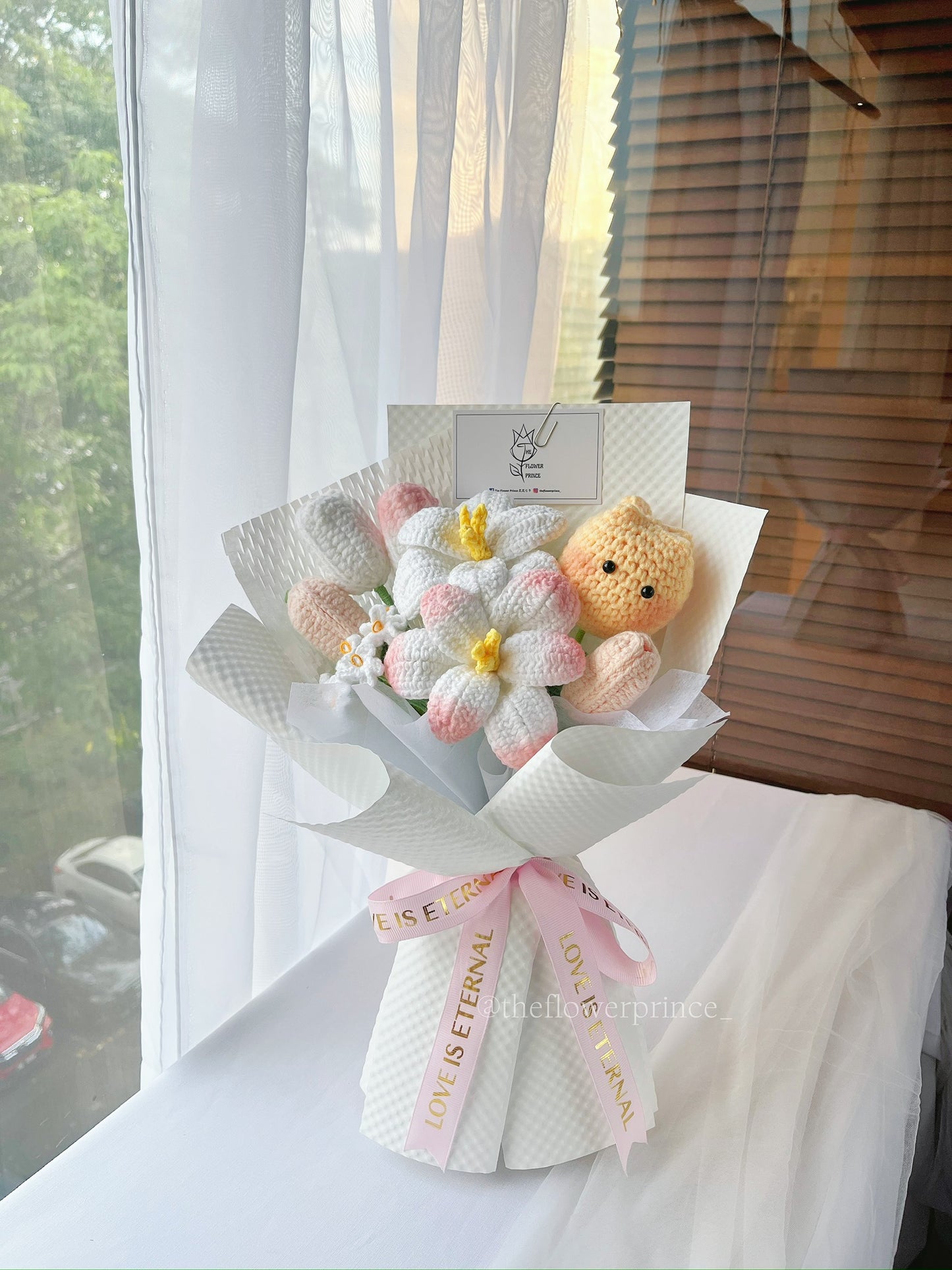 🩷🤍🌸🌼 White -Blossom Tulips