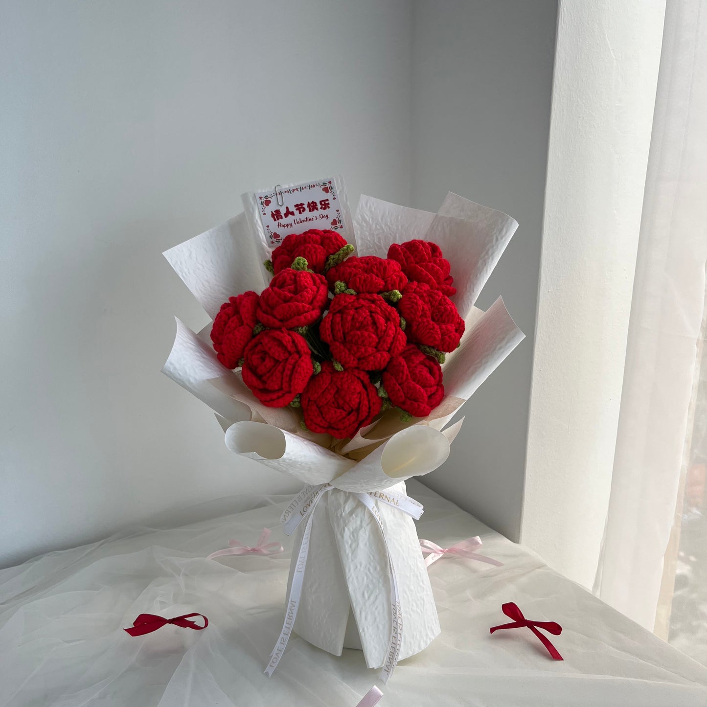 ❤️🌹White - Everlasting Rose Embrace